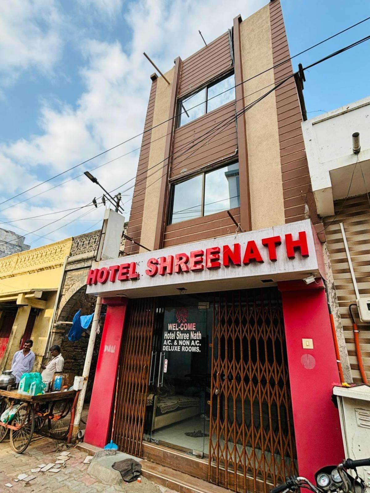 Hotel Shree Nath - 200 Meters From Dwarkadhish Temple Kültér fotó